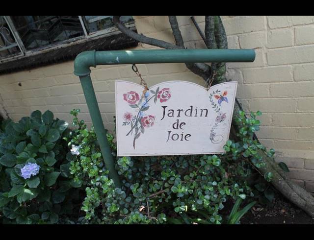 2 BEDROOM HOUSE FOR SALE IN KENSINGTON